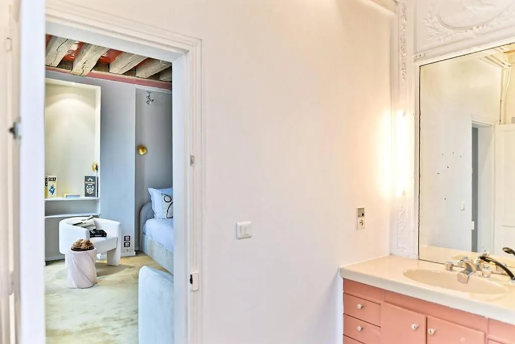 Chic Appartement Dans Le Prestigieux 7Eme Arrondissement Paris 0*,