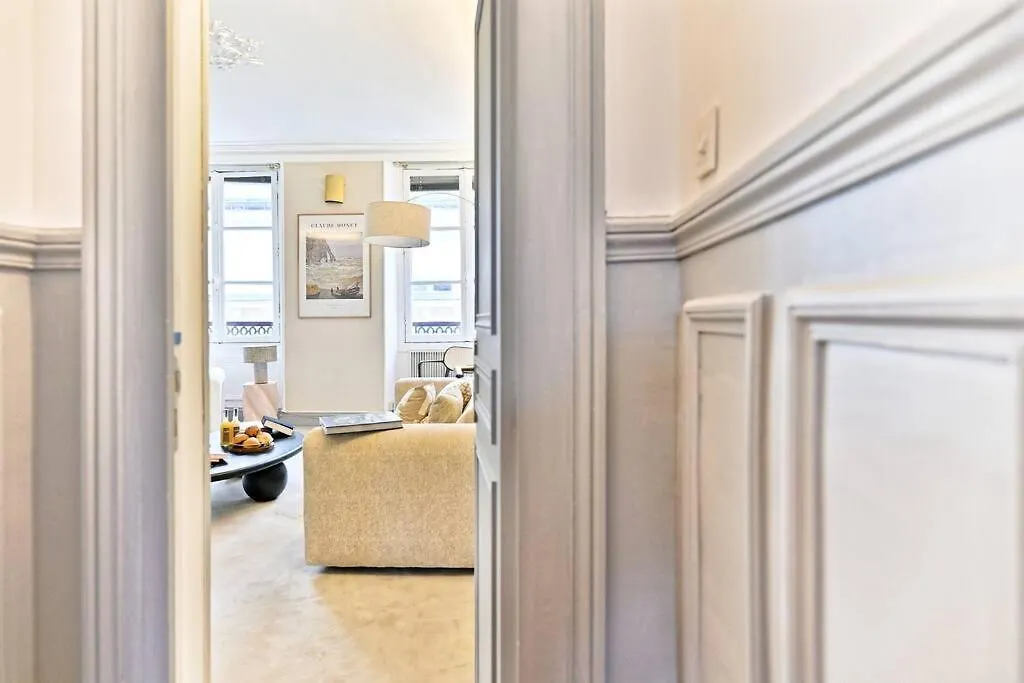 Chic Appartement Dans Le Prestigieux 7Eme Arrondissement Paris 0*,  France