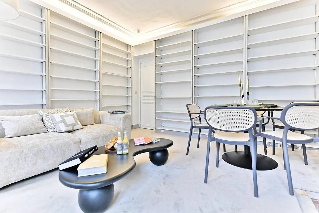 Chic Appartement Dans Le Prestigieux 7Eme Arrondissement Paris Apartment